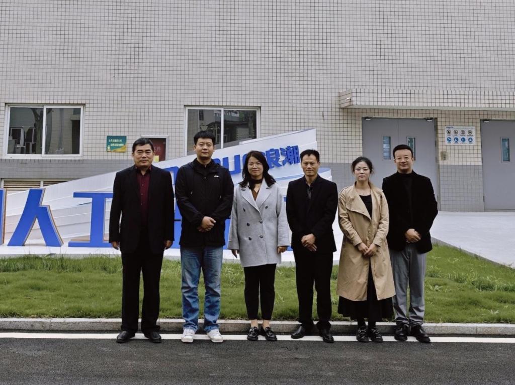 工学院赴浪潮计算机科技有限公司开展走访交流暨实习学生慰问活动